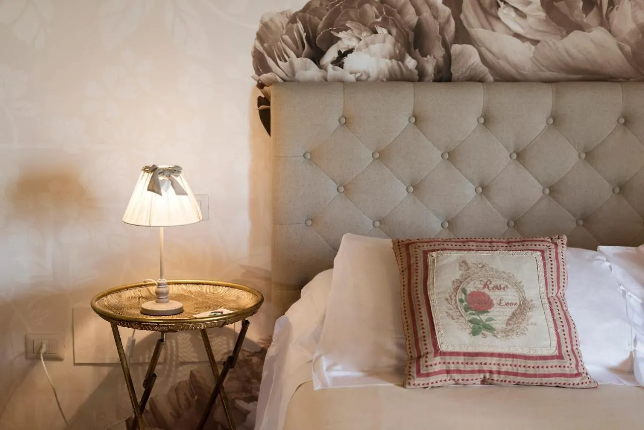 B&B Dimora Santa Margherita - Relais Di Charme 신기아노