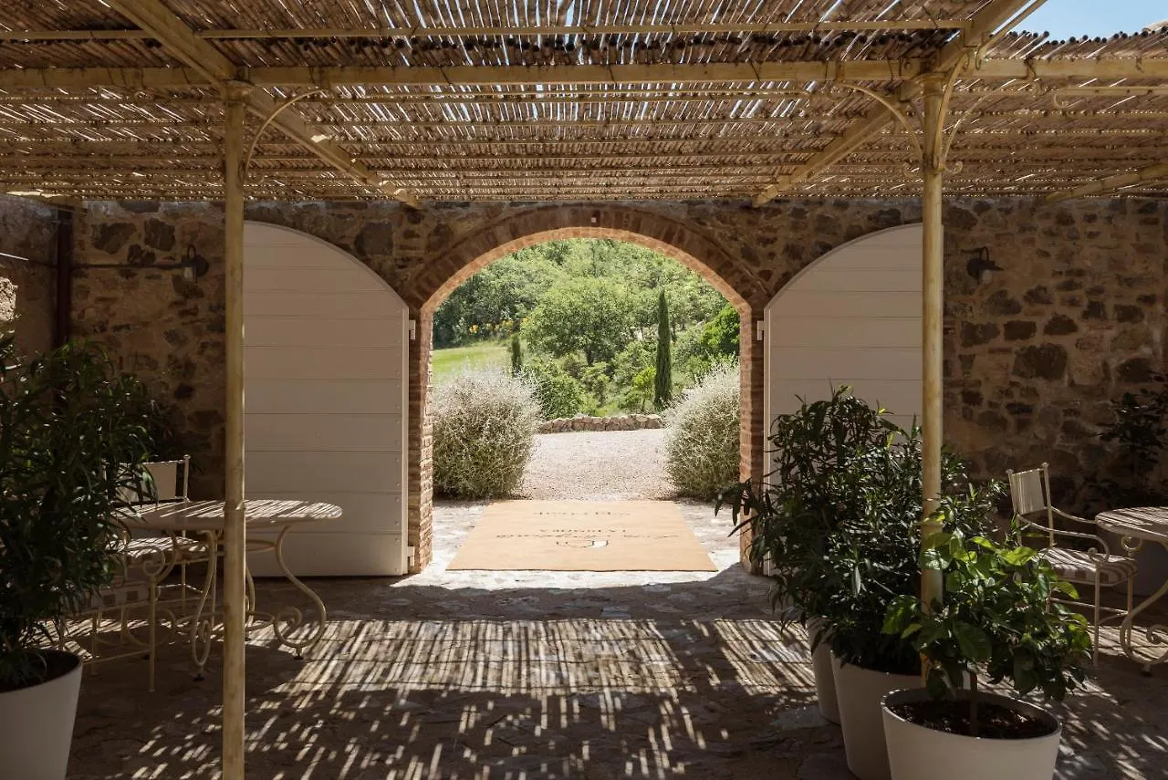 Dimora Santa Margherita - Relais Di Charme Cinigiano 2*,