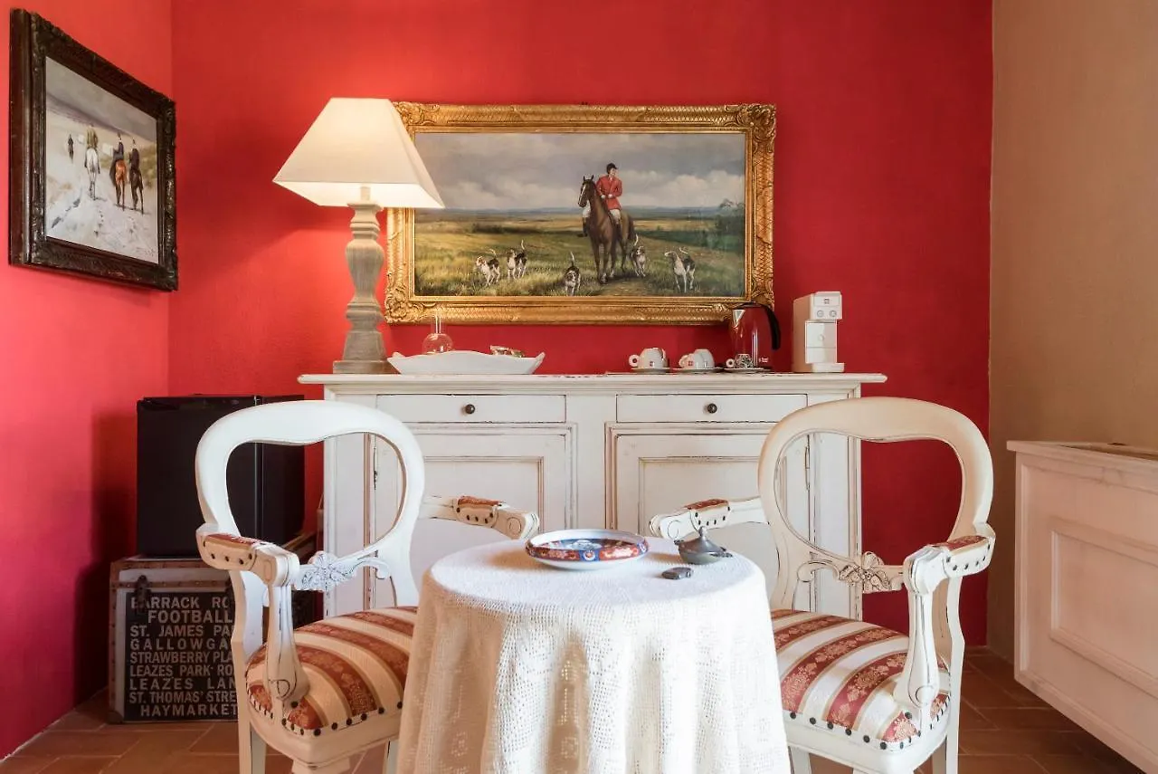 Dimora Santa Margherita - Relais di Charme Cinigiano 2*,