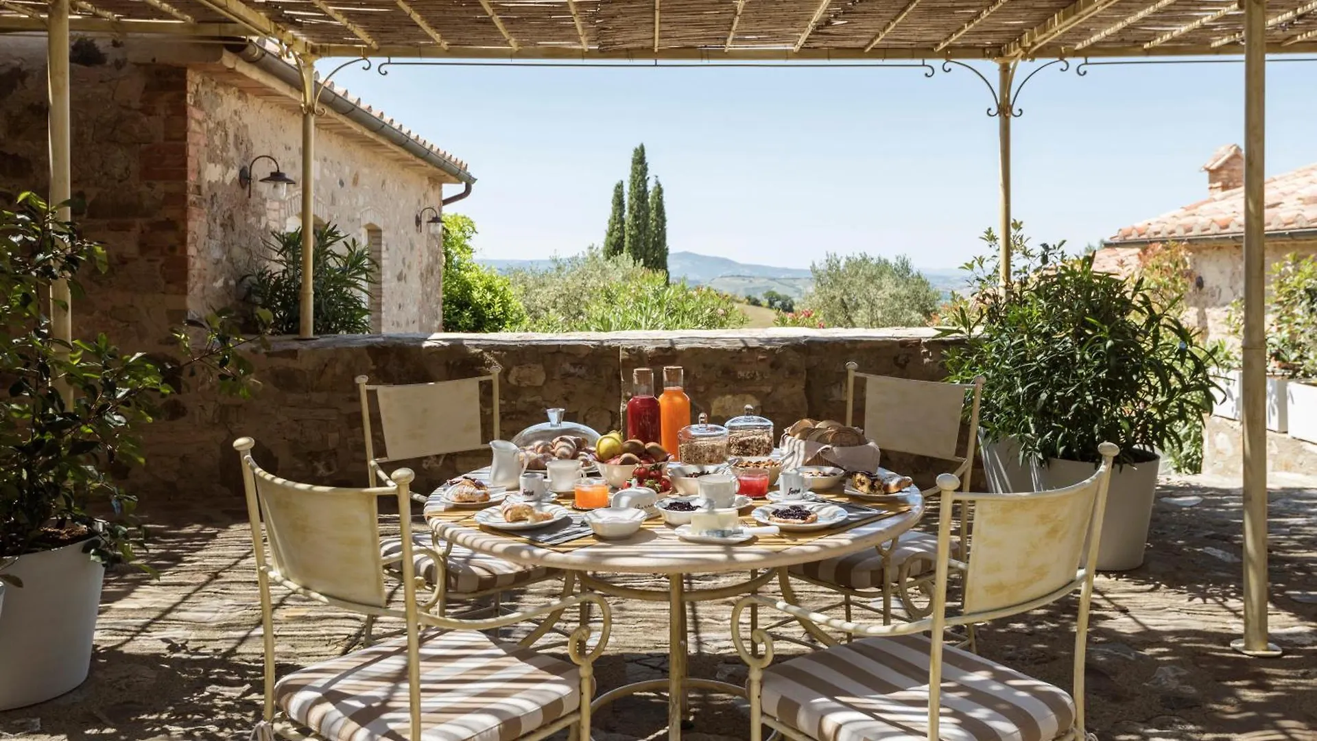 Dimora Santa Margherita - Relais Di Charme 신기아노 2*,  이탈리아