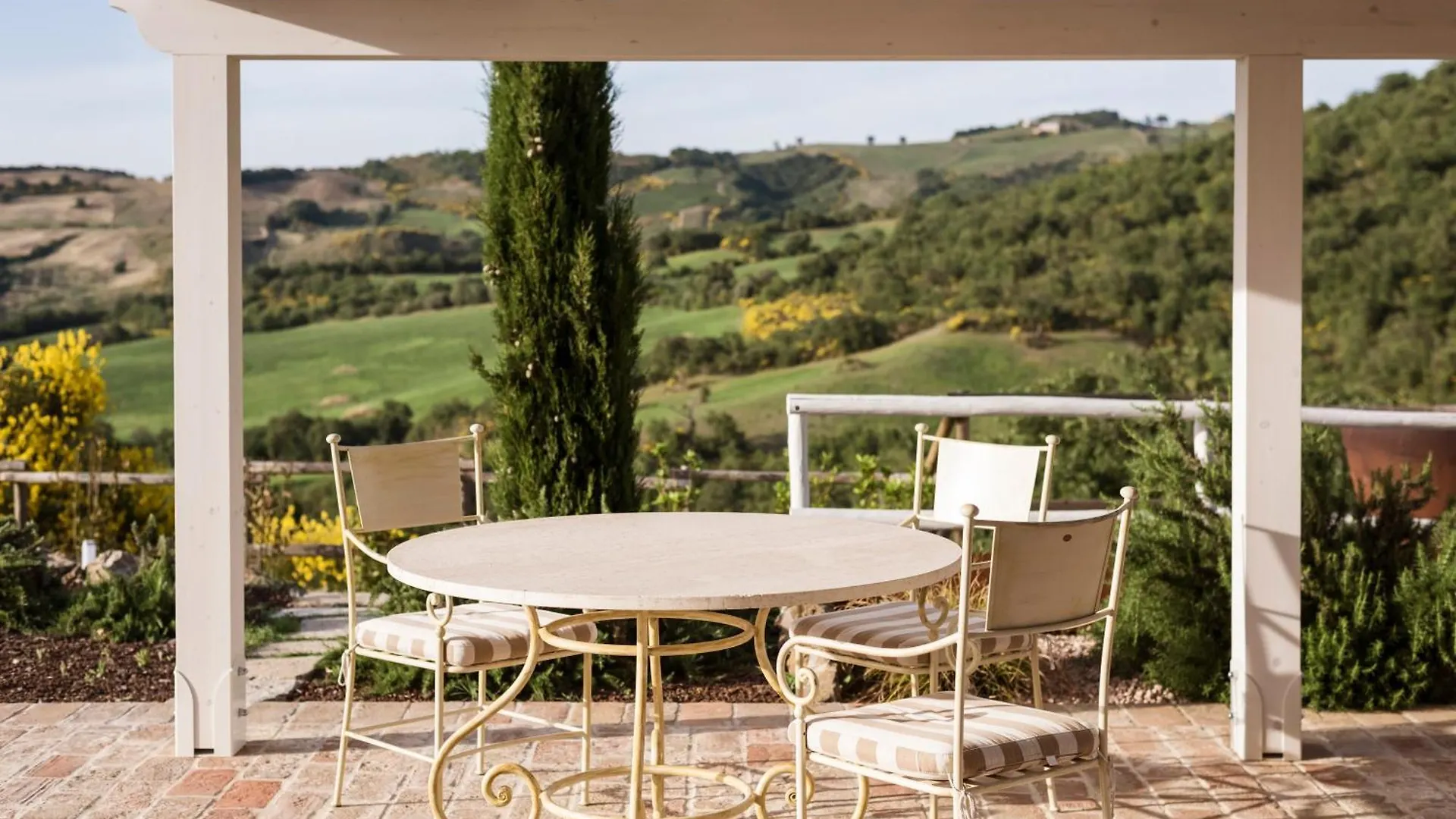 Dimora Santa Margherita - Relais Di Charme Cinigiano