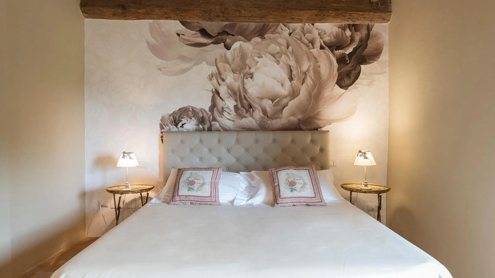 B&B Dimora Santa Margherita - Relais Di Charme 신기아노